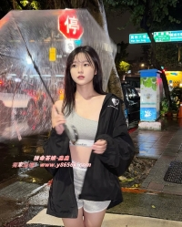 💖名字:思思  身材密碼:  160cm 45kg C 20歲